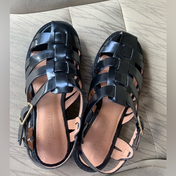 Madewell Shoes - New - The Cari Fisherman Sandal